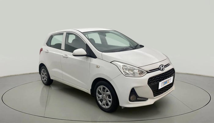 2017 Hyundai Grand i10 MAGNA AT 1.2 KAPPA VTVT, Petrol, Automatic, 65,270 km, Right Front Diagonal