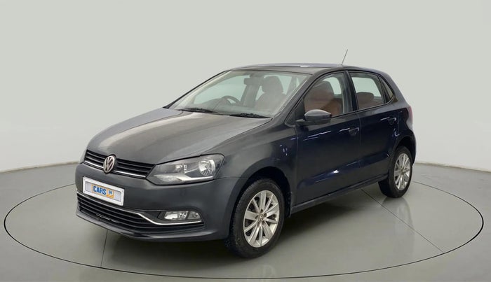 2015 Volkswagen Polo HIGHLINE1.2L, Petrol, Manual, 96,906 km, Left Front Diagonal