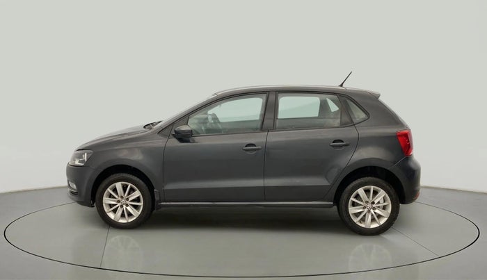 2015 Volkswagen Polo HIGHLINE1.2L, Petrol, Manual, 96,906 km, Left Side