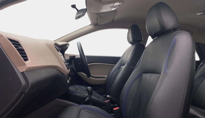 2017 Hyundai Elite i20 ASTA 1.2, Petrol, Manual, 52,655 km, Right Side Front Door Cabin