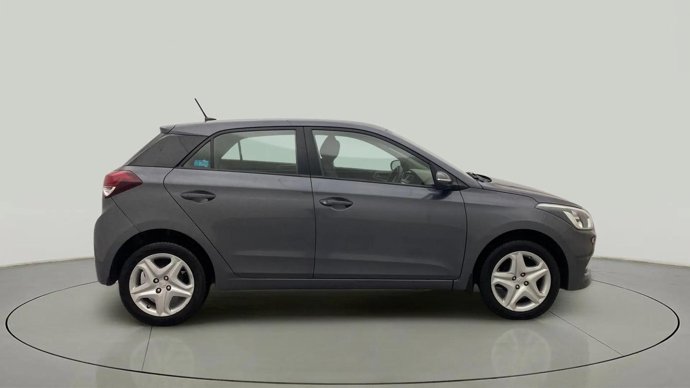 2017 Hyundai Elite i20 ASTA 1.2, Petrol, Manual, 52,655 km, Right Side View