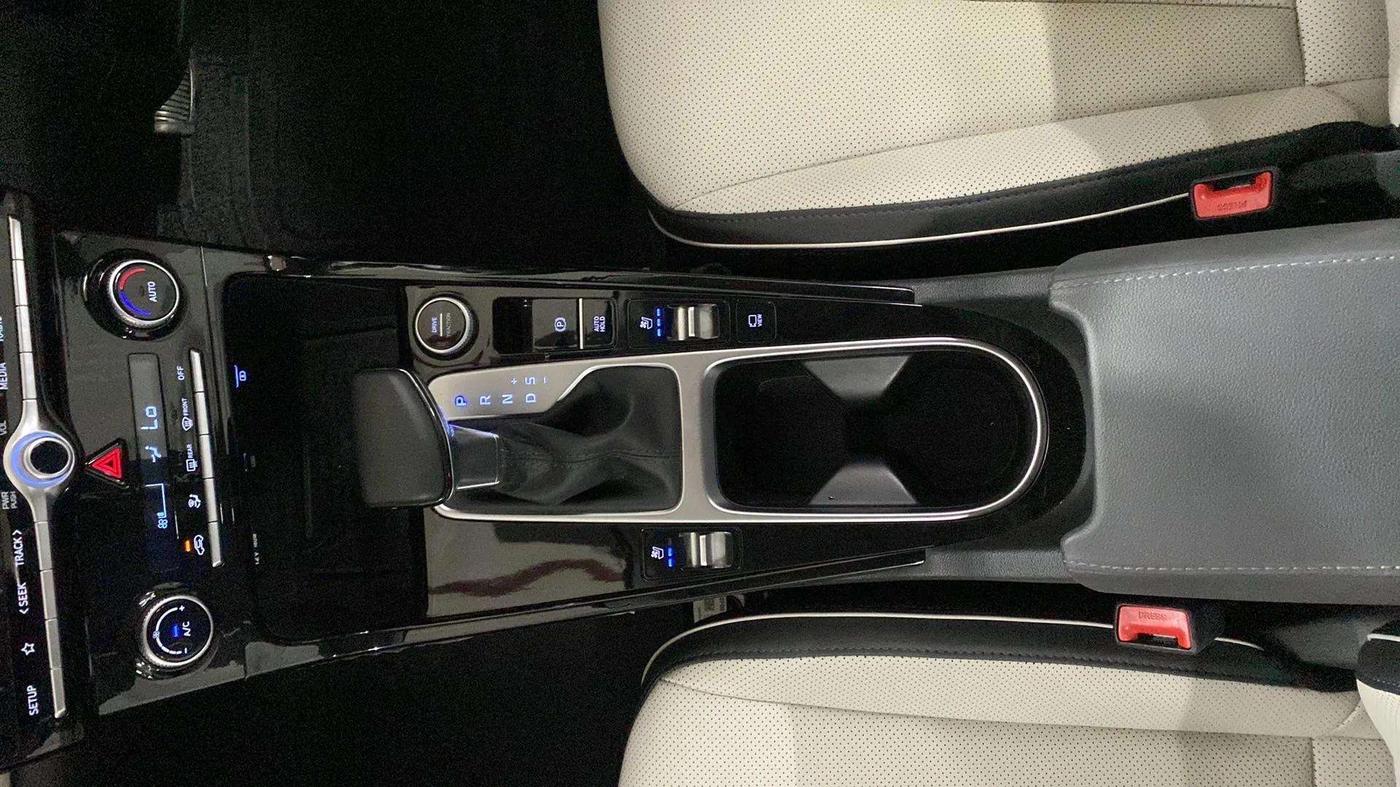 2023 Hyundai Creta SX (O) IVT 1.5 PETROL, Petrol, Automatic, 7,036 km, Gear Lever