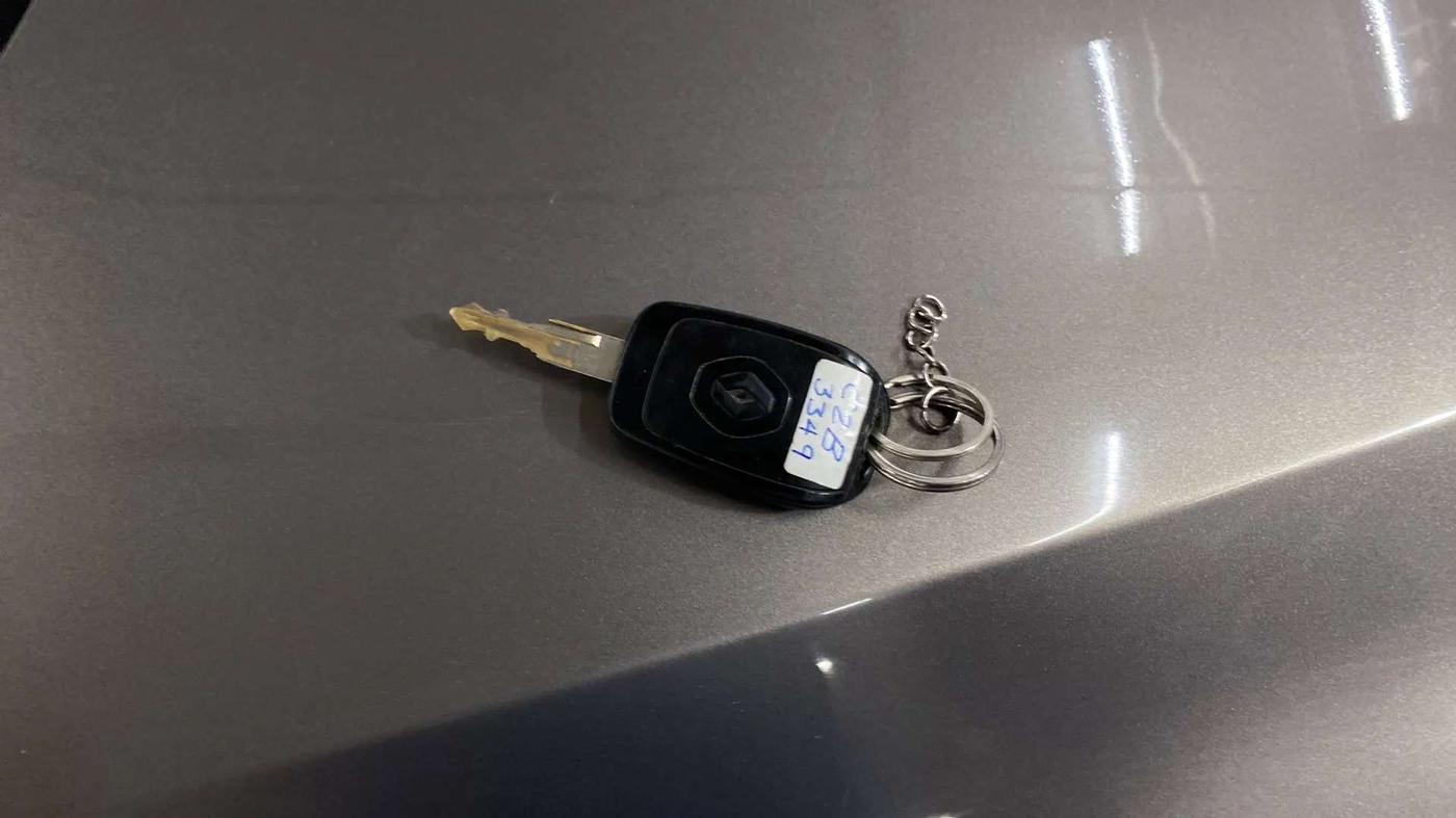 2017 Renault Kwid RXL, Petrol, Manual, 39,701 km, Key Close Up