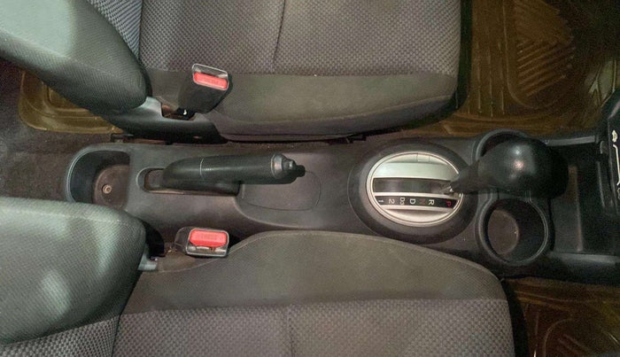 2015 Honda Brio VX AT, Petrol, Automatic, 36,396 km, Gear Lever