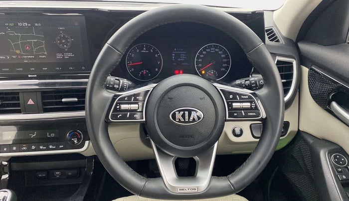 2020 KIA SELTOS HTX 1.5 PETROL, Petrol, Manual, 39,429 km, Steering Wheel Close Up