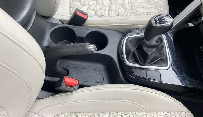2020 KIA SELTOS HTX 1.5 PETROL, Petrol, Manual, 39,429 km, Gear Lever