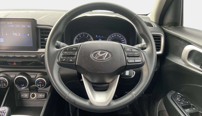 2022 Hyundai VENUE SX 1.0 TURBO IMT, Petrol, Manual, 9,060 km, Steering Wheel Close Up