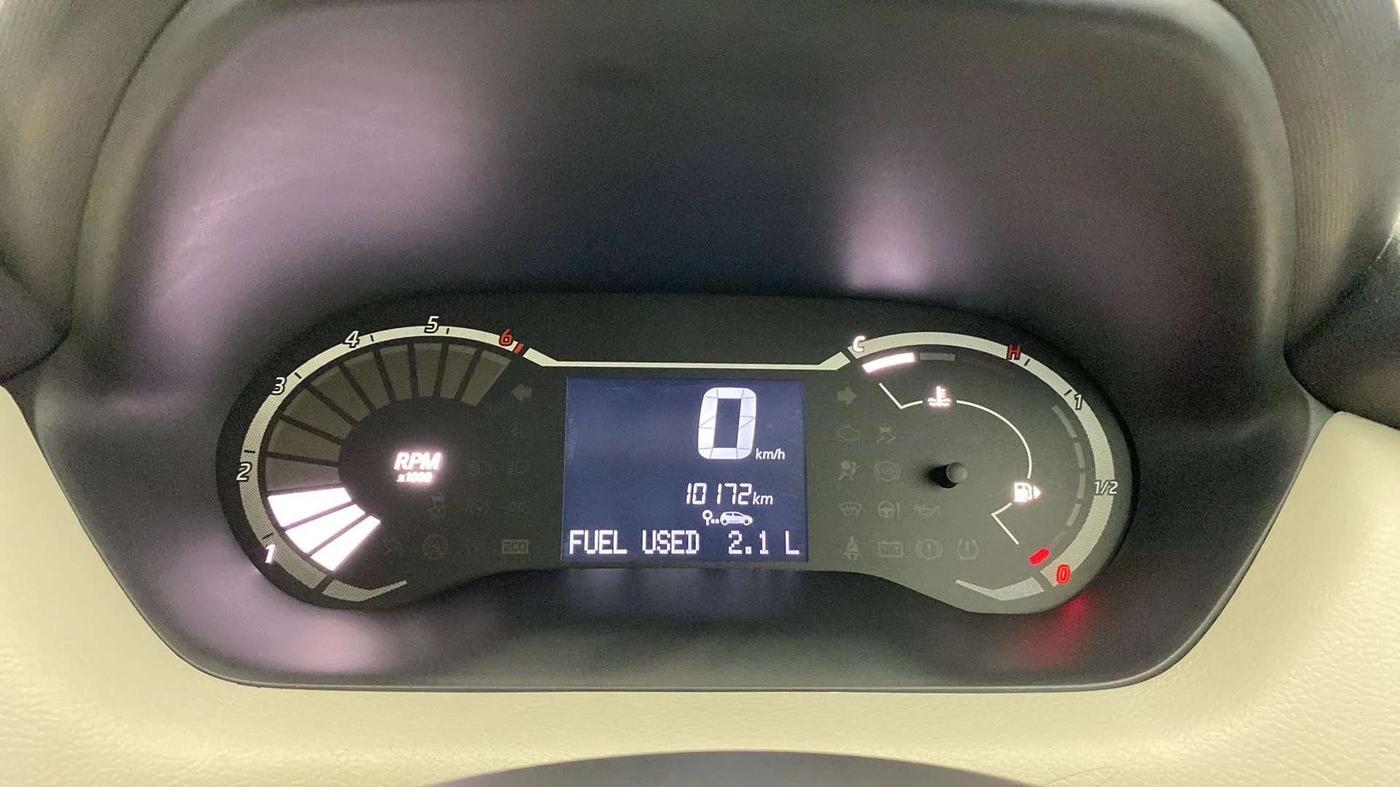 2023 Nissan MAGNITE XE, Petrol, Manual, 10,171 km, Odometer Image
