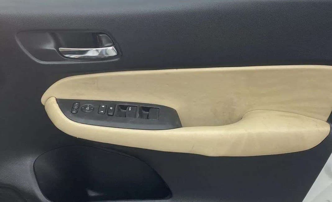 2021 Honda City 1.5L I-VTEC V MT 5TH GEN, Petrol, Manual, 50,133 km, Driver Side Door Panels Control
