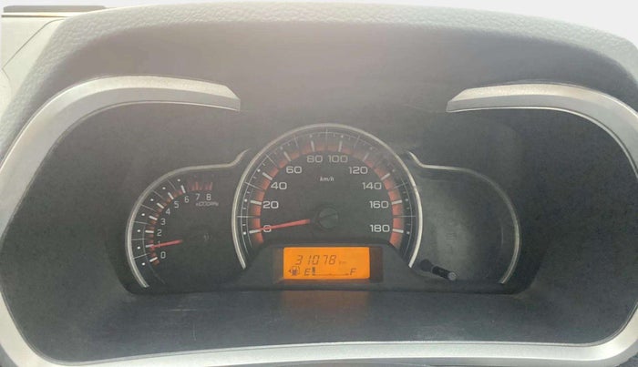 2016 Maruti Alto K10 VXI (O), Petrol, Manual, 31,088 km, Odometer Image