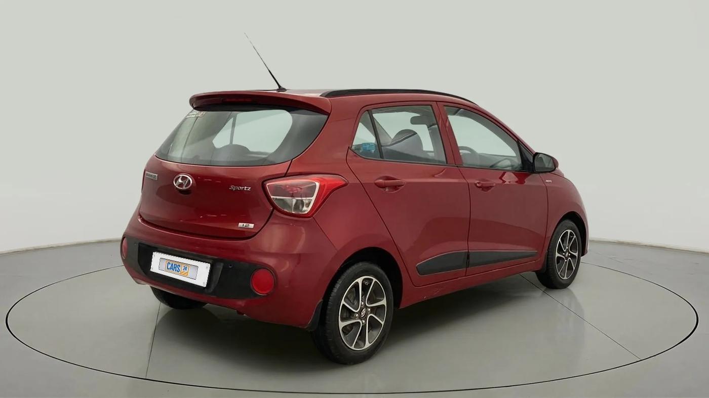 2018 Hyundai Grand i10 SPORTZ (O) AT 1.2 KAPPA VTVT, Petrol, Automatic, 27,311 km, Right Back Diagonal