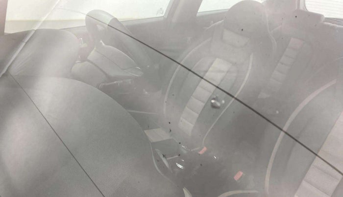 2015 Hyundai Grand i10 ASTA (O) 1.2 KAPPA VTVT, Petrol, Manual, 52,892 km, Front windshield - Minor spot on windshield