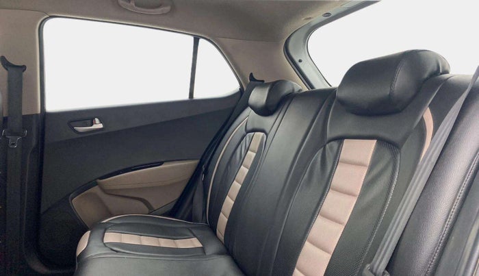 2015 Hyundai Grand i10 ASTA (O) 1.2 KAPPA VTVT, Petrol, Manual, 52,892 km, Right Side Rear Door Cabin