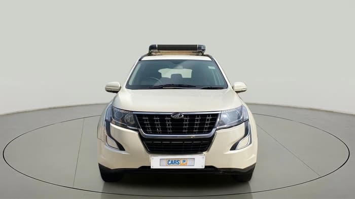 2018 Mahindra XUV500 W7, Diesel, Manual, 76,070 km, Front
