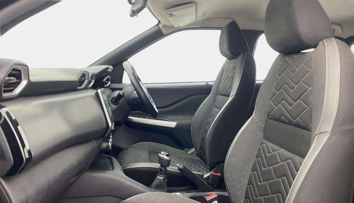 2022 Nissan MAGNITE XV PREMIUM, Petrol, Manual, 11,383 km, Right Side Front Door Cabin