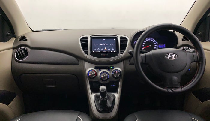 2016 Hyundai i10 MAGNA 1.1, Petrol, Manual, 27,311 km, Dashboard