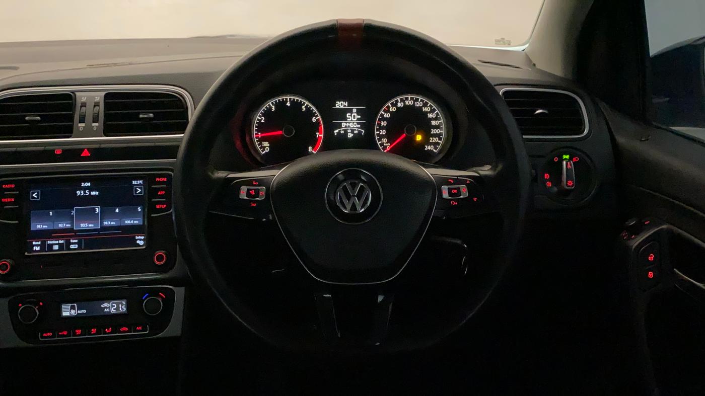 2019 Volkswagen Polo HIGHLINE PLUS 1.0 16 ALLOY, Petrol, Manual, 84,578 km, Steering Wheel Close Up