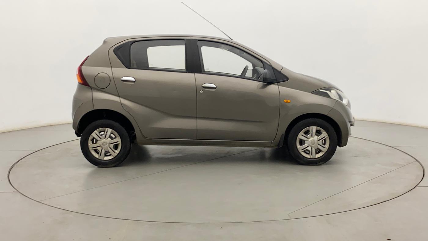 2016 Datsun Redi Go T, Petrol, Manual, 39,245 km, Right Side View