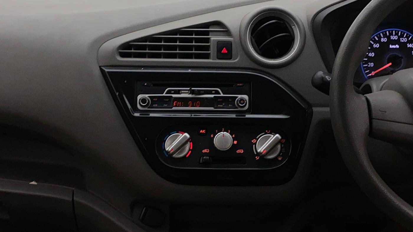2016 Datsun Redi Go T, Petrol, Manual, 39,245 km, Air Conditioner