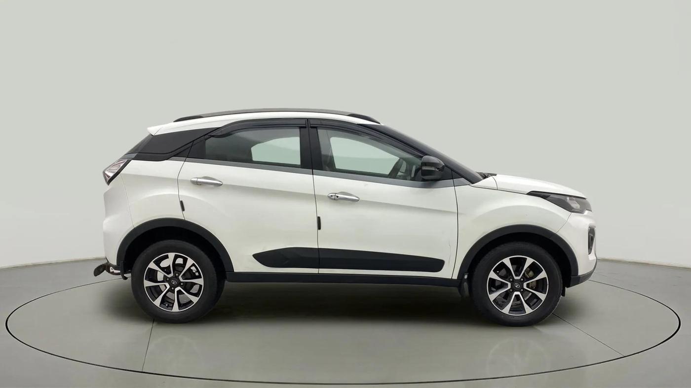 2021 Tata NEXON XZ PLUS DIESEL, Diesel, Manual, 56,240 km, Right Side View