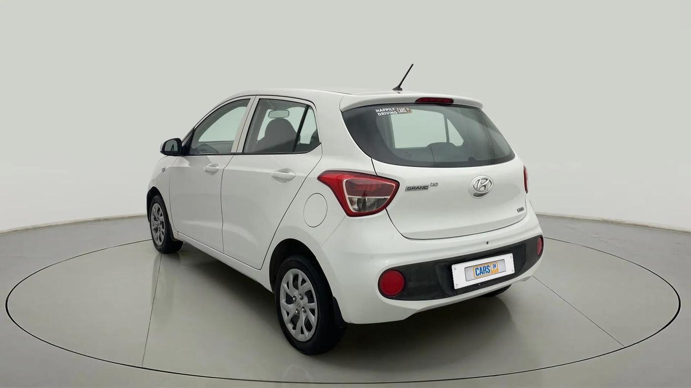 2017 Hyundai Grand i10 MAGNA AT 1.2 KAPPA VTVT, Petrol, Automatic, 35,675 km, Left Back Diagonal
