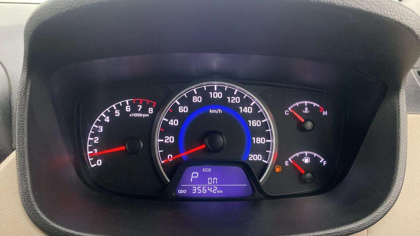 2017 Hyundai Grand i10 MAGNA AT 1.2 KAPPA VTVT, Petrol, Automatic, 35,675 km, Odometer Image