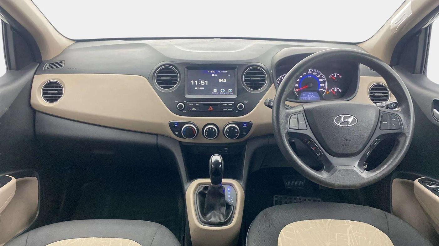 2018 Hyundai Grand i10 SPORTZ (O) AT 1.2 KAPPA VTVT, Petrol, Automatic, 55,305 km, Dashboard