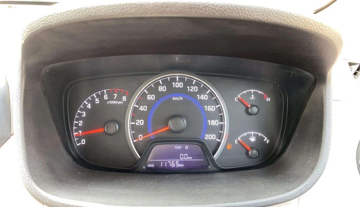 2015 Hyundai Grand i10 SPORTZ 1.2 KAPPA VTVT, Petrol, Manual, 11,765 km, Odometer Image
