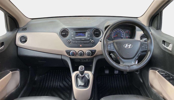 2015 Hyundai Grand i10 SPORTZ 1.2 KAPPA VTVT, Petrol, Manual, 11,765 km, Dashboard