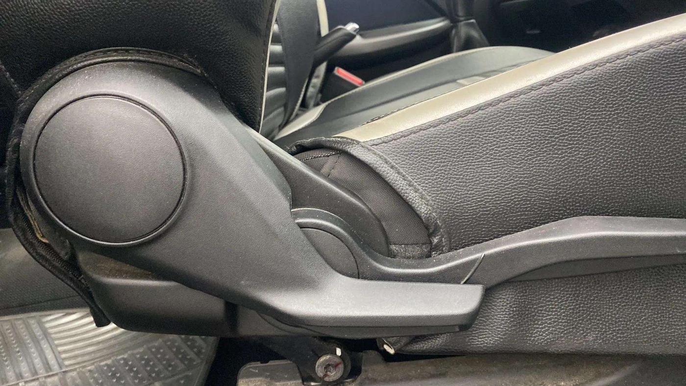 2019 Maruti Baleno ZETA PETROL 1.2, Petrol, Manual, 38,845 km, Driver Side Adjustment Panel