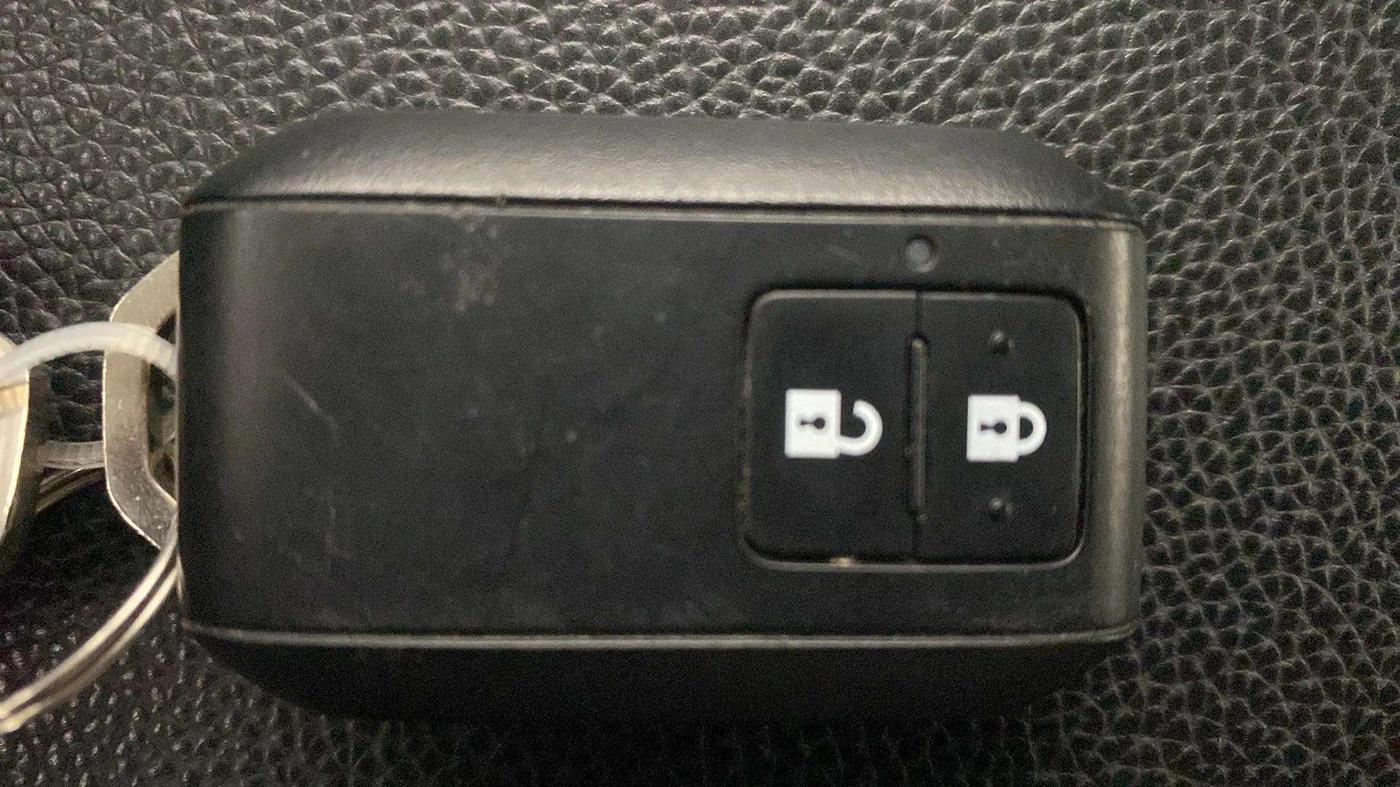 2019 Maruti Baleno ZETA PETROL 1.2, Petrol, Manual, 38,845 km, Key Close Up