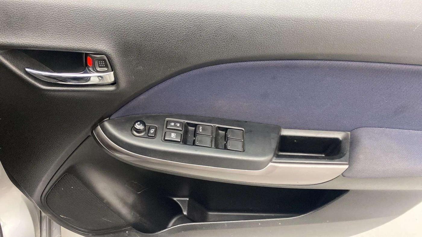 2019 Maruti Baleno ZETA PETROL 1.2, Petrol, Manual, 38,845 km, Driver Side Door Panels Control