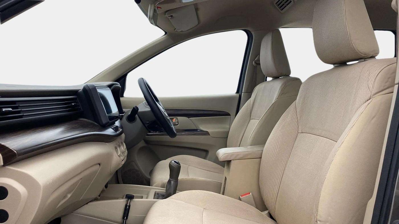 2021 Maruti Ertiga VXI CNG, CNG, Manual, 35,808 km, Right Side Front Door Cabin