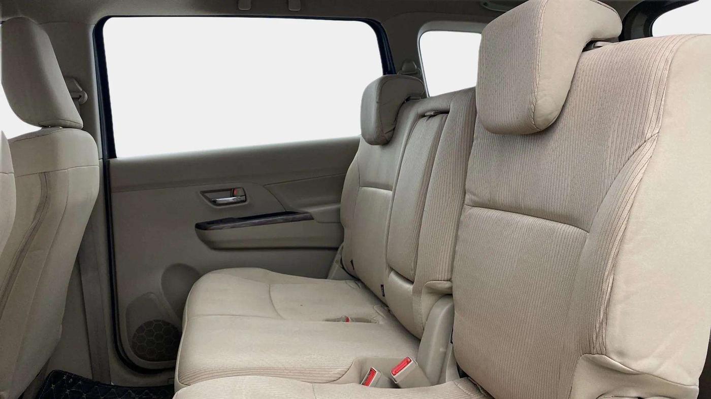 2021 Maruti Ertiga VXI CNG, CNG, Manual, 35,808 km, Right Side Rear Door Cabin