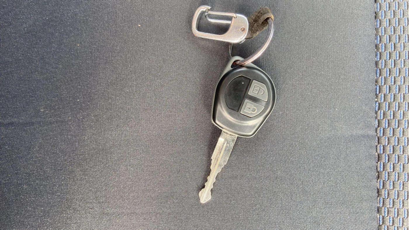 2012 Maruti Wagon R 1.0 VXI, Petrol, Manual, 49,491 km, Key Close Up