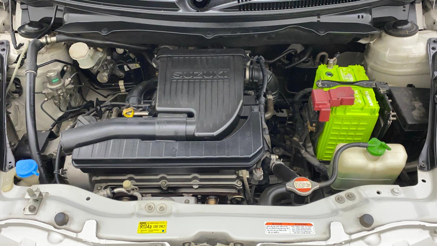 2013 Maruti Swift VXI, Petrol, Manual, 89,460 km, Open Bonet