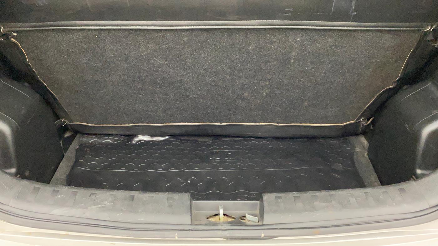 2013 Maruti Swift VXI, Petrol, Manual, 89,460 km, Boot Inside