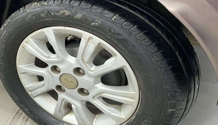2018 Tata Tiago XZA PETROL, Petrol, Automatic, 39,157 km, Left rear tyre - Tyre wear