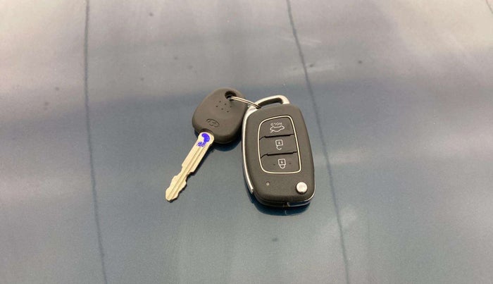 2021 Hyundai GRAND I10 NIOS SPORTZ AMT 1.2 KAPPA VTVT, Petrol, Automatic, 15,569 km, Key Close Up