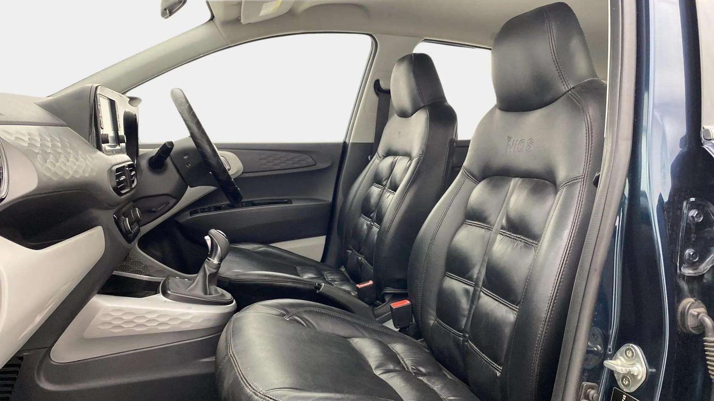 2021 Hyundai GRAND I10 NIOS SPORTZ AMT 1.2 KAPPA VTVT, Petrol, Automatic, 15,569 km, Right Side Front Door Cabin