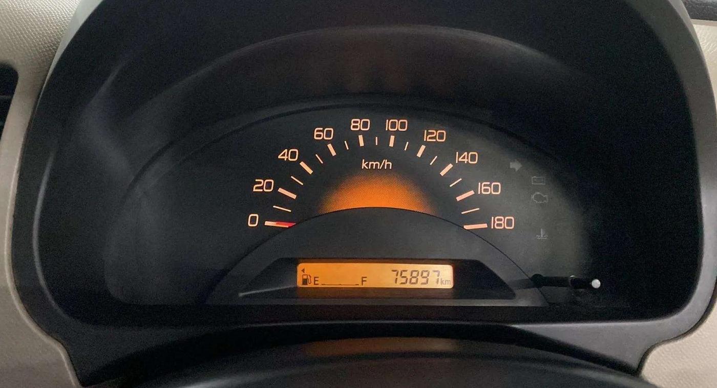 2013 Maruti Wagon R 1.0 LXI, Petrol, Manual, 76,233 km, Odometer Image