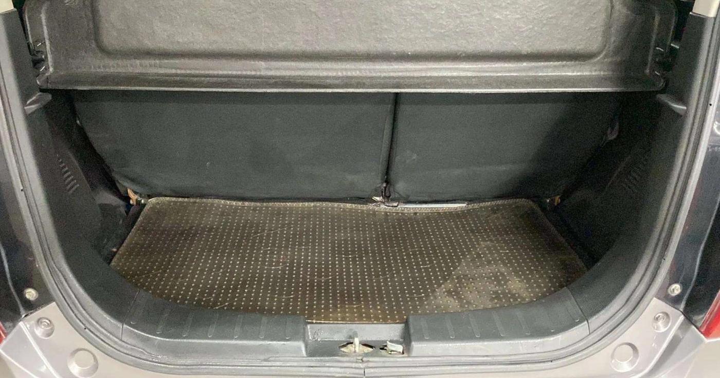 2013 Maruti Wagon R 1.0 LXI, Petrol, Manual, 76,233 km, Boot Inside