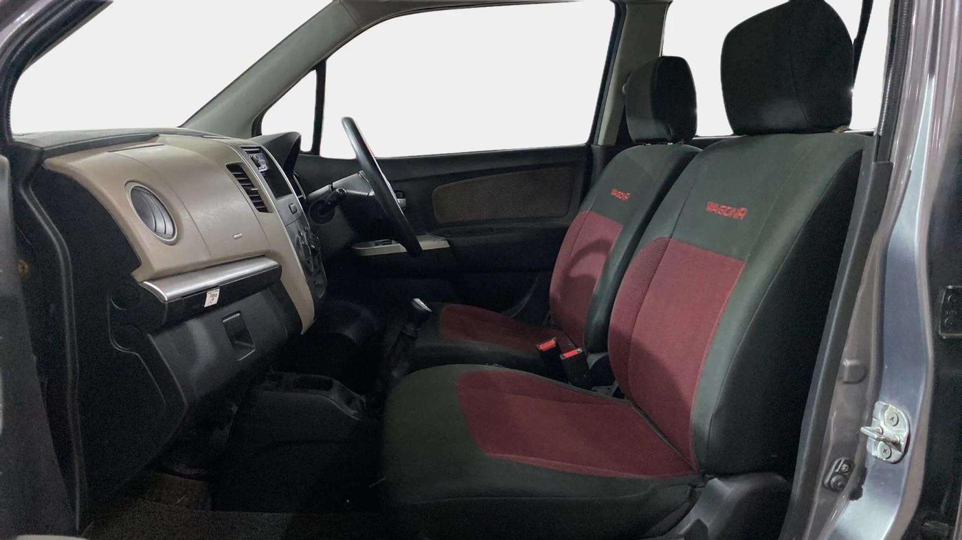 2013 Maruti Wagon R 1.0 LXI, Petrol, Manual, 76,233 km, Right Side Front Door Cabin