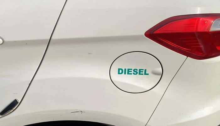 2018 Ford Ecosport TITANIUM 1.5L SIGNATURE EDITION (SUNROOF) DIESEL, Diesel, Manual, 90,521 km, Left quarter panel - Slightly dented