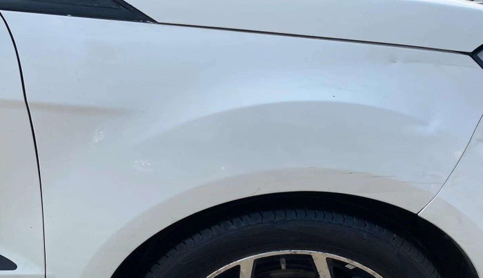 2018 Ford Ecosport TITANIUM 1.5L SIGNATURE EDITION (SUNROOF) DIESEL, Diesel, Manual, 90,521 km, Right fender - Slightly dented