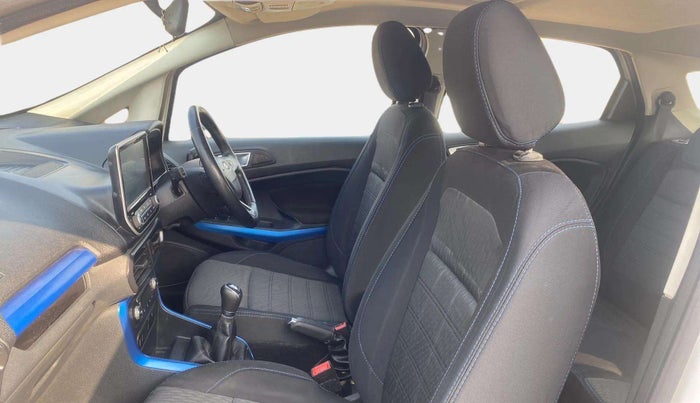 2018 Ford Ecosport TITANIUM 1.5L SIGNATURE EDITION (SUNROOF) DIESEL, Diesel, Manual, 90,521 km, Right Side Front Door Cabin