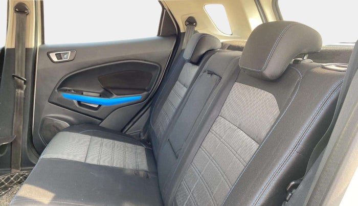 2018 Ford Ecosport TITANIUM 1.5L SIGNATURE EDITION (SUNROOF) DIESEL, Diesel, Manual, 90,521 km, Right Side Rear Door Cabin