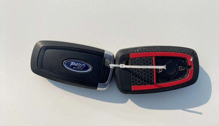 2018 Ford Ecosport TITANIUM 1.5L SIGNATURE EDITION (SUNROOF) DIESEL, Diesel, Manual, 90,521 km, Key Close Up