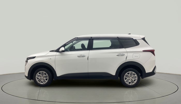 2022 KIA CARENS PREMIUM 1.5 PETROL 7 STR, Petrol, Manual, 24,329 km, Left Front Diagonal