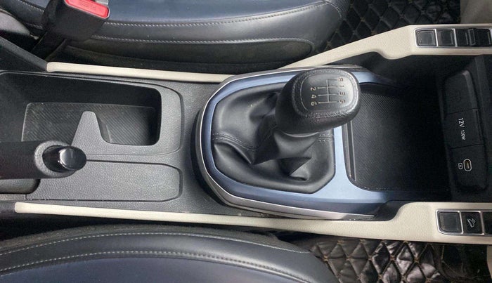 2022 KIA CARENS PREMIUM 1.5 PETROL 7 STR, Petrol, Manual, 24,329 km, Gear Lever